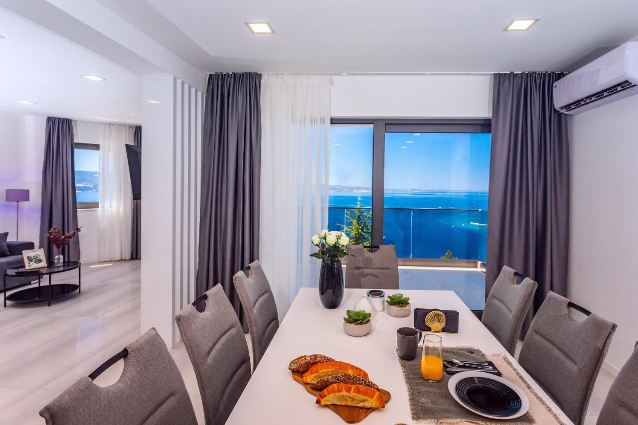 Villa Belvedere With Heated Pool, Billiards, Media Room, Sea Views,10 Pax Omiš Екстериор снимка