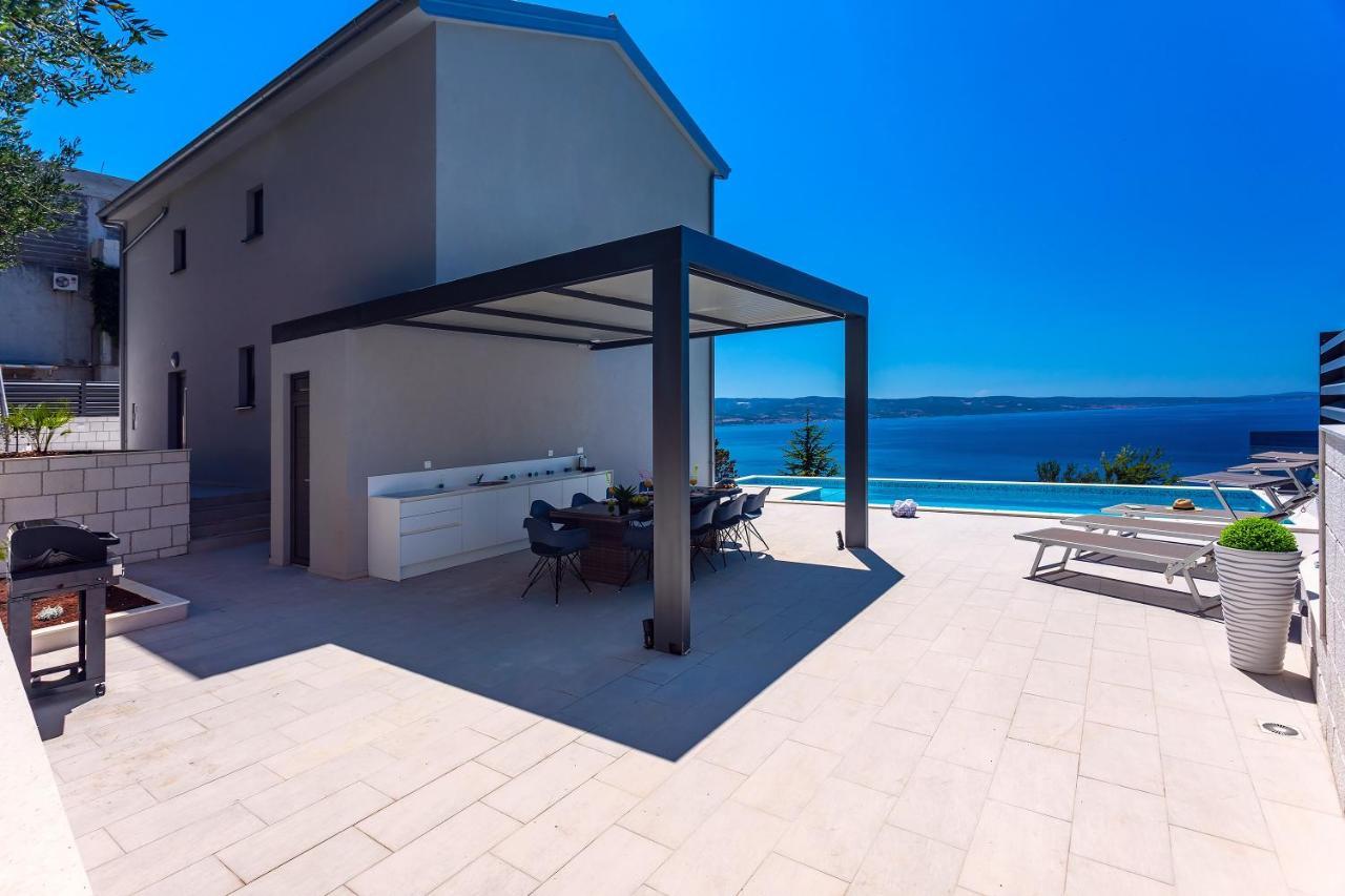 Villa Belvedere With Heated Pool, Billiards, Media Room, Sea Views,10 Pax Omiš Екстериор снимка