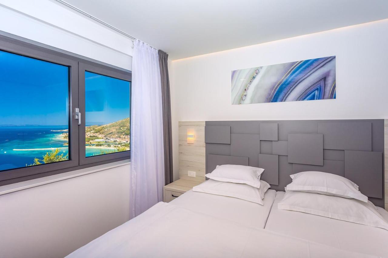 Villa Belvedere With Heated Pool, Billiards, Media Room, Sea Views,10 Pax Omiš Екстериор снимка
